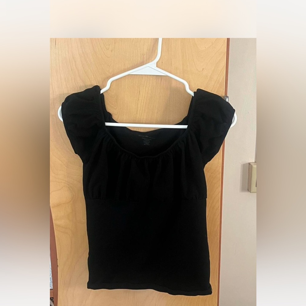 Brandy Melville black ruffle sleeve top. Only worn once!!!!